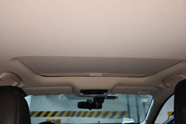 Used Nissan Sylphy 2020 Revised 1.6L XL CVT Enjoyment Edition Headliner