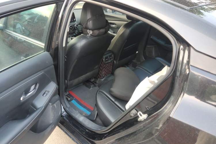 Used Nissan Sylphy 2020 Revised Version 1.6L XL CVT Smart Enjoyment Edition Left Rear Seat