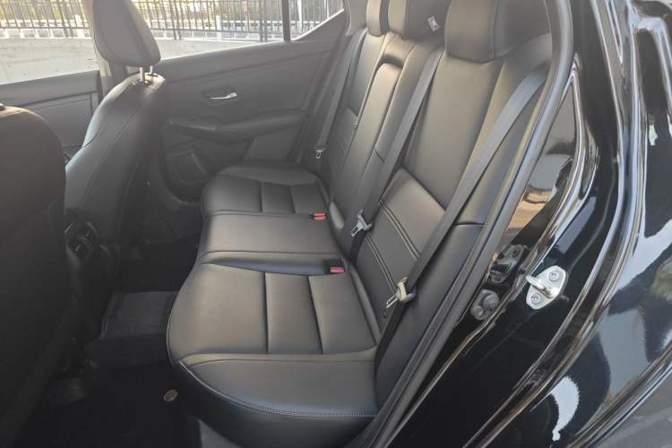 Used Nissan Sylphy 2020 Revised 1.6L XL CVT Enjoyment Edition Left Rear Seat
