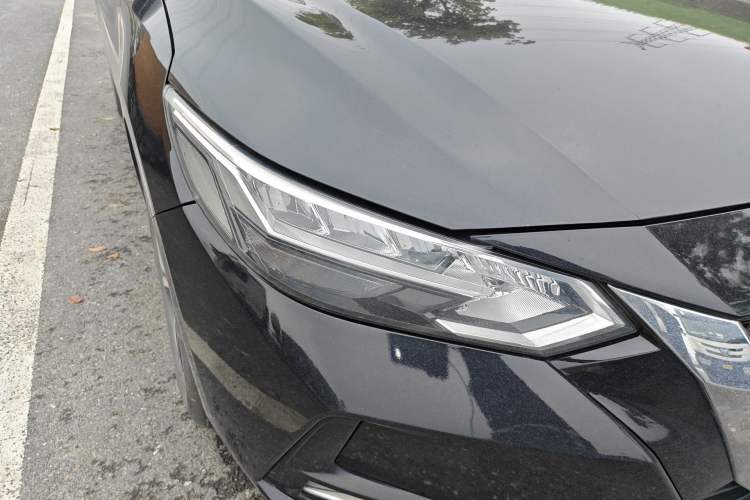 Used Nissan Sylphy 2020 1.6L XL CVT Enjoyment Edition Right Front Headlight