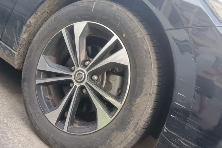 Used Nissan Sylphy 2020 Revised Version 1.6L XL CVT Smart Enjoyment Edition Right Front Wheel Hub