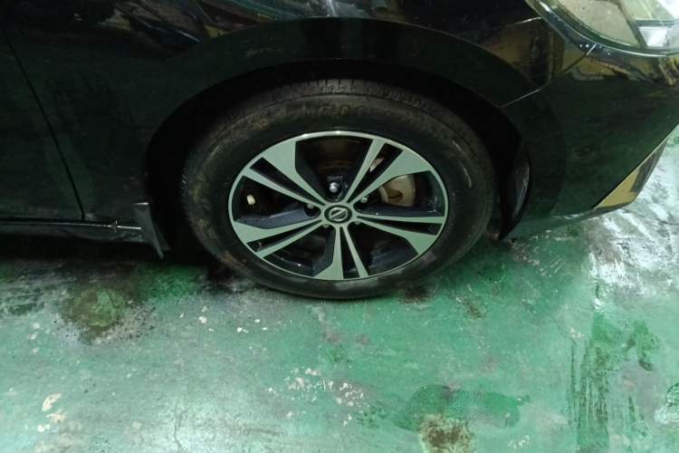 Used Nissan Sylphy 2020 Revised Version 1.6L XL CVT Smart Enjoyment Edition Right Front Wheel Hub
