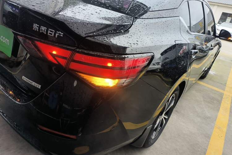 Used Nissan Sylphy 2020 1.6L XL CVT Enjoyment Edition Right Rear Taillight
