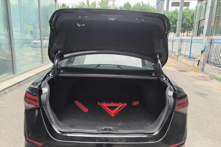 Used Nissan Sylphy 2020 1.6L XL CVT Enjoyment Edition Trunk