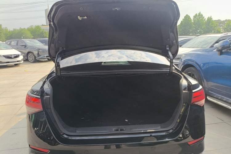 Used Nissan Sylphy 2020 1.6L XL CVT Smart Enjoyment Edition Trunk