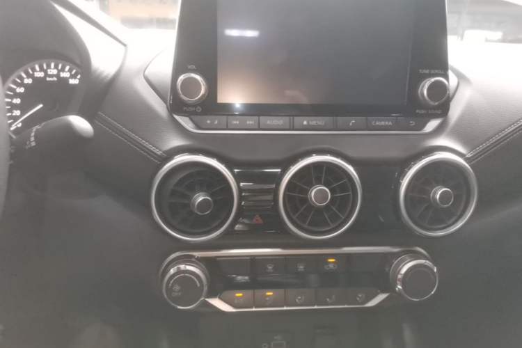 Used Nissan Sylphy 2020 1.6L XL CVT Enjoyment Edition Audio And AC Panel