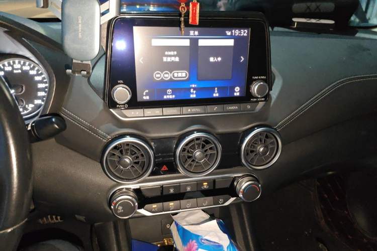 Used Nissan Sylphy 2020 Revised 1.6L XL CVT Enjoyment Edition Audio And AC Panel