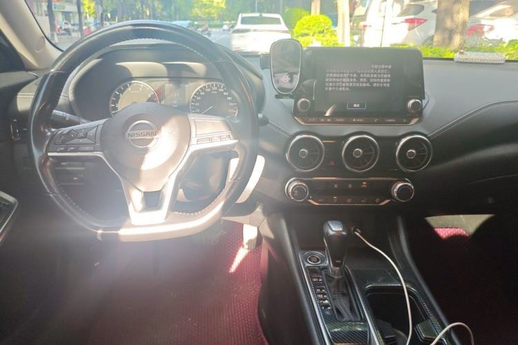 Used Nissan Sylphy 2020 1.6L XL CVT Enjoyment Edition Center Console