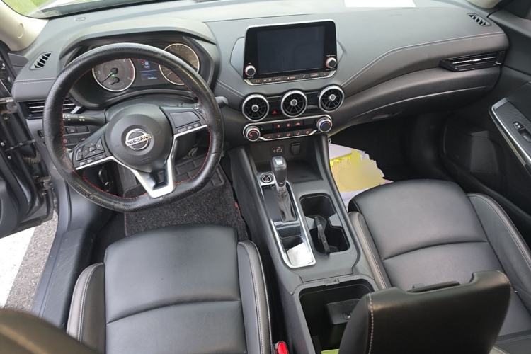 Used Nissan Sylphy 2020 1.6L XL CVT Enjoyment Edition Center Console