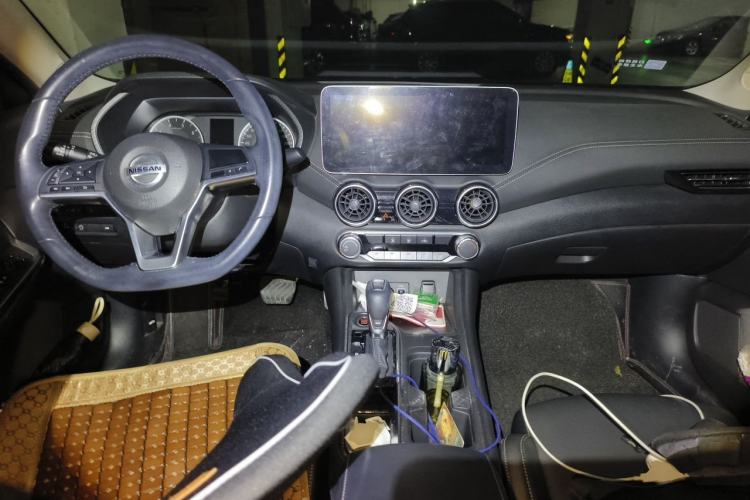 Used Nissan Sylphy 2020 1.6L XL CVT Enjoyment Edition Center Console
