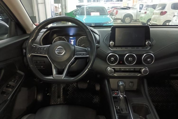 Used Nissan Sylphy 2020 1.6L XL CVT Smart Enjoyment Edition Center Console