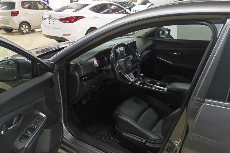Used Nissan Sylphy 2020 1.6L XL CVT Smart Enjoyment Edition Driver Seat
