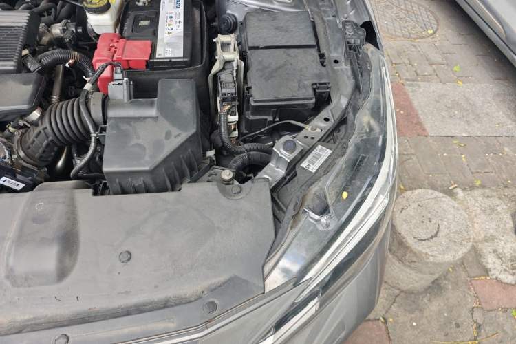 Used Nissan Sylphy 2020 Revised 1.6L XL CVT Enjoyment Edition Engine Bay Left