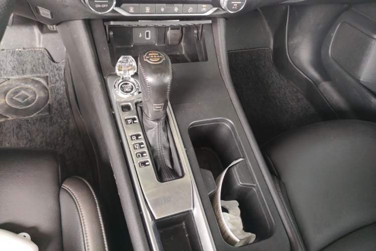 Used Nissan Sylphy 2020 Revised 1.6L XL CVT Enjoyment Edition Gear Lever