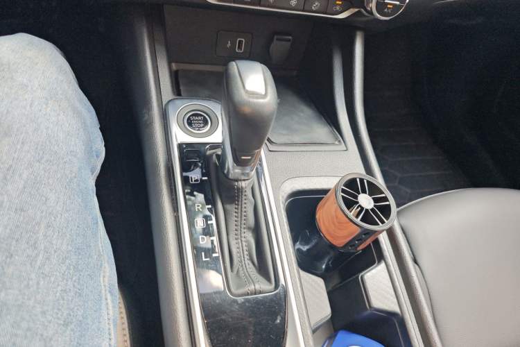 Used Nissan Sylphy 2020 Revised 1.6L XL CVT Enjoyment Edition Gear Lever