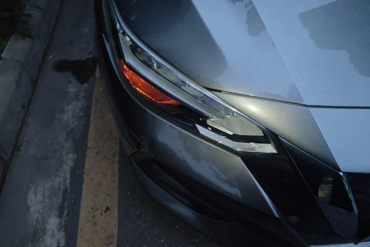 Used Nissan Sylphy 2020 1.6L XL CVT Enjoyment Edition Right Front Headlight