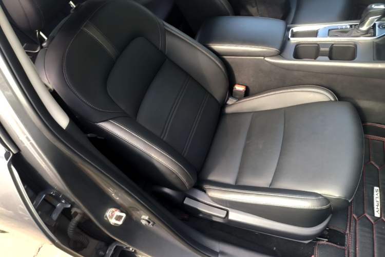 Used Nissan Sylphy 2020 1.6L XL CVT Enjoyment Edition Right Front Seat