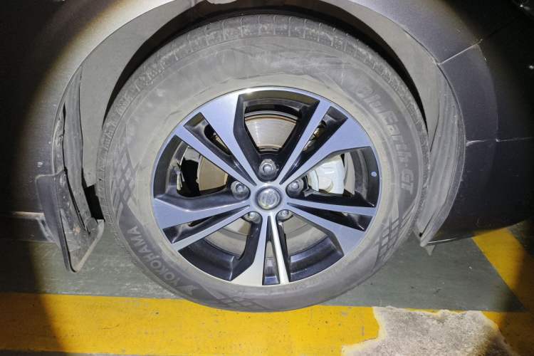 Used Nissan Sylphy 2020 1.6L XL CVT Enjoyment Edition Right Front Wheel Hub