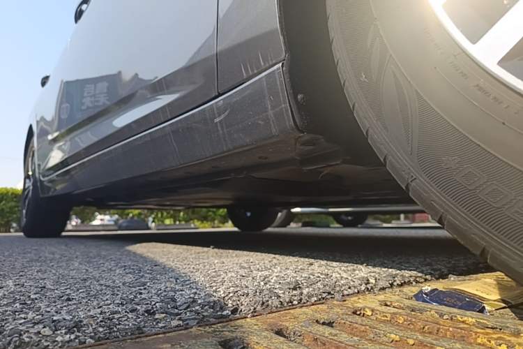 Used Nissan Sylphy 2020 1.6L XL CVT Enjoyment Edition Right Side Sill