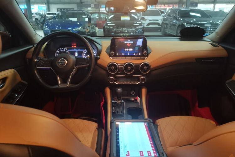 Used Nissan Sylphy 2020 1.6L TOP CVT Luxury Edition Center Console