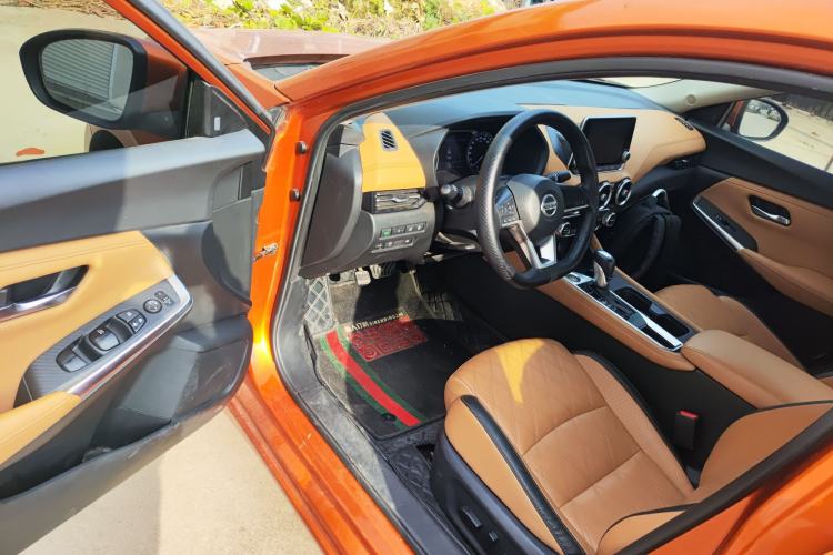 Used Nissan Sylphy 2020 1.6L TOP CVT Luxury Edition Interior 3