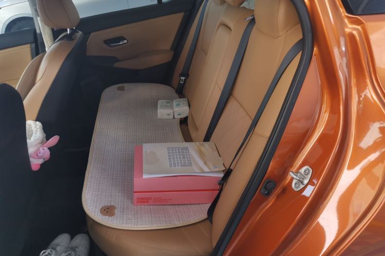 Used Nissan Sylphy 2020 Revised 1.6L TOP CVT Luxury Edition Left Rear Seat
