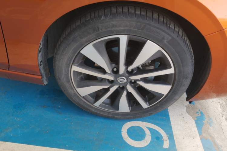 Used Nissan Sylphy 2020 Revised 1.6L TOP CVT Luxury Edition Right Front Wheel Hub