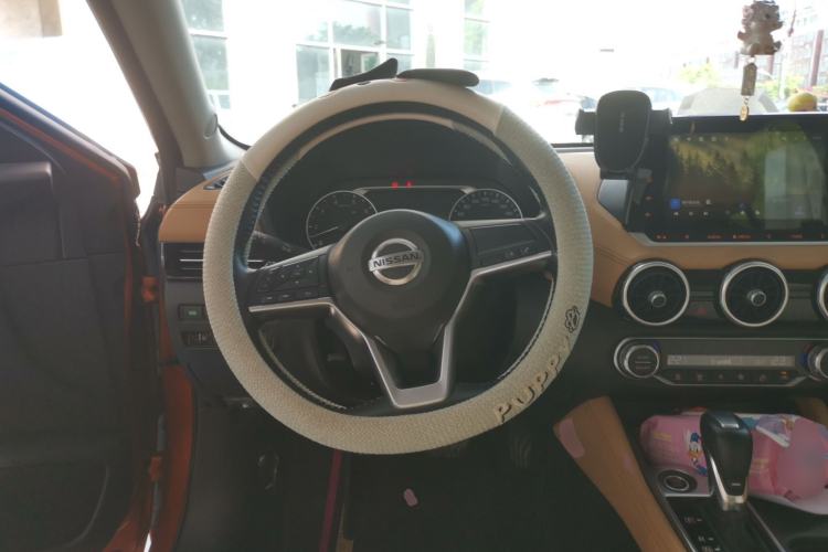 Used Nissan Sylphy 2020 Revised 1.6L TOP CVT Luxury Edition Steering Wheel