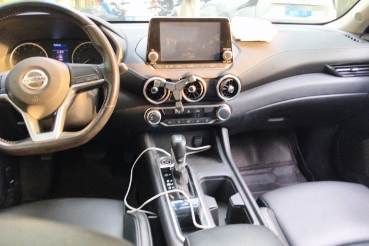Used Nissan Sylphy 2020 1.6L XL CVT Enjoyment Edition Center Console