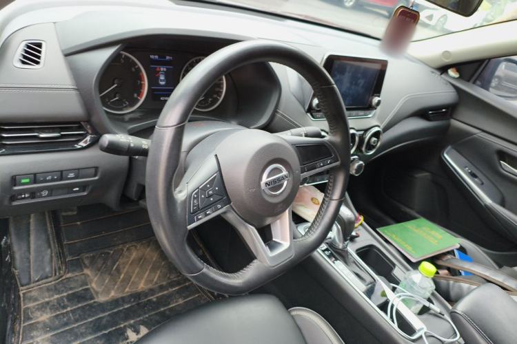 Used Nissan Sylphy 2020 1.6L XL CVT Enjoyment Edition Center Console