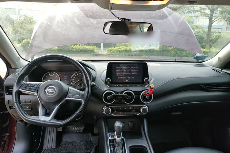 Used Nissan Sylphy 2020 1.6L XL CVT Enjoyment Edition Center Console