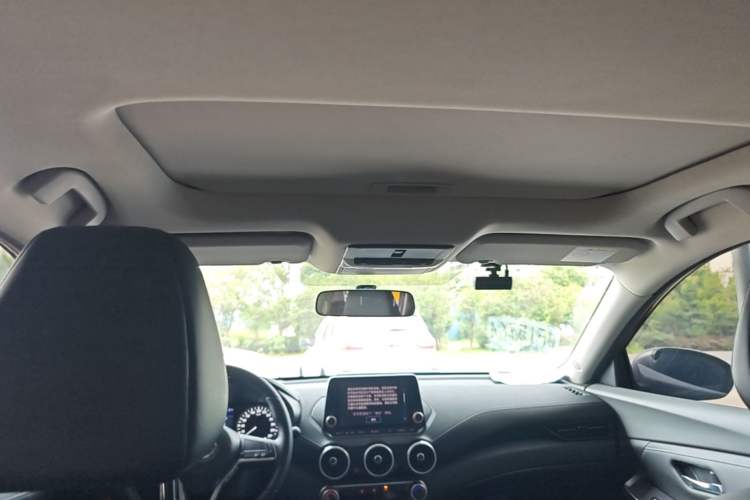 Used Nissan Sylphy 2020 Revised 1.6L XL CVT Enjoyment Edition Headliner