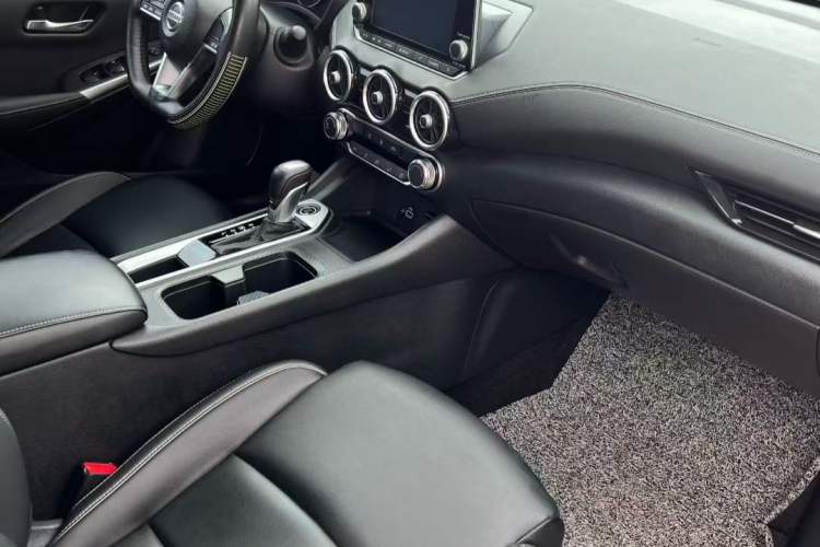 Used Nissan Sylphy 2020 1.6L XL CVT Enjoyment Edition Interior 4