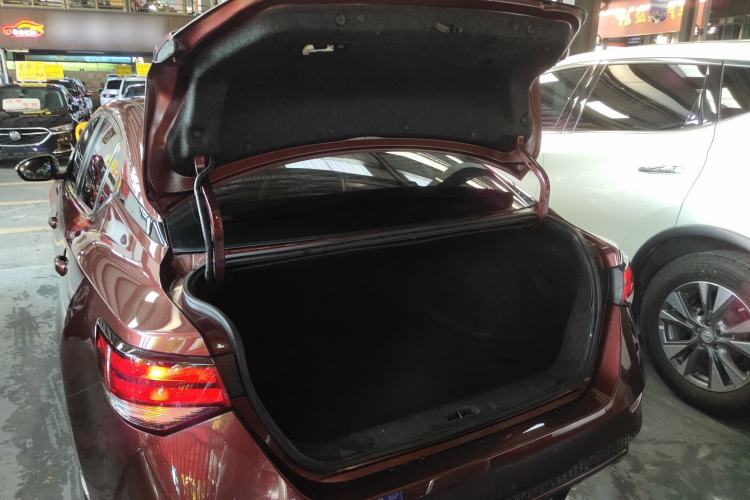 Used Nissan Sylphy 2020 Revised 1.6L TOP CVT Luxury Edition Trunk