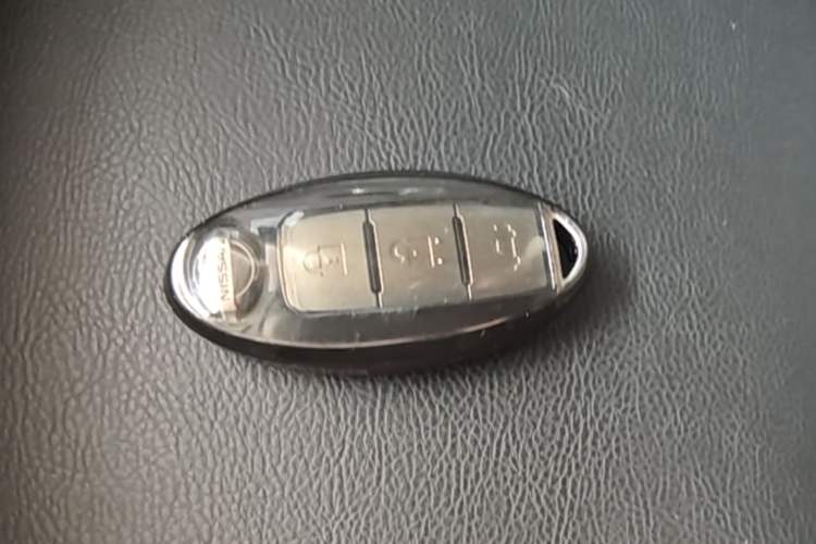 Used Nissan Sylphy 2020 Revised 1.6L XL CVT Enjoyment Edition Vehicle Key