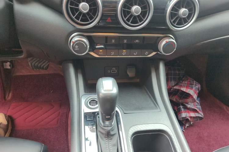 Used Nissan Sylphy 2020 1.6L XL CVT Enjoyment Edition Audio And AC Panel