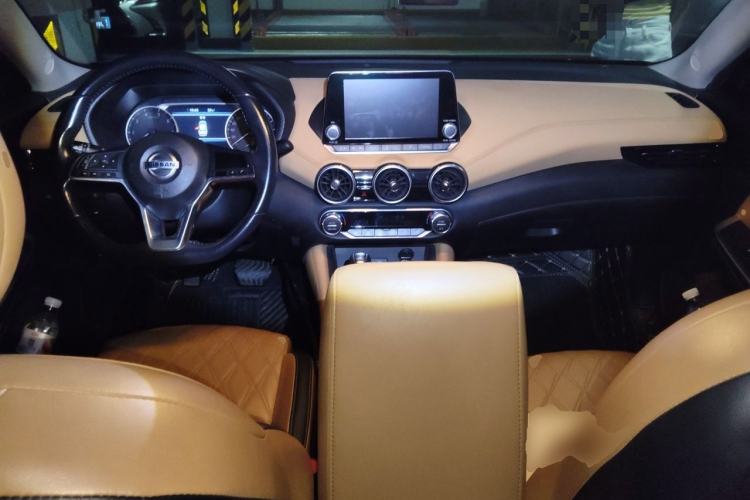 Used Nissan Sylphy 2020 1.6L TOP CVT Luxury Edition Center Console