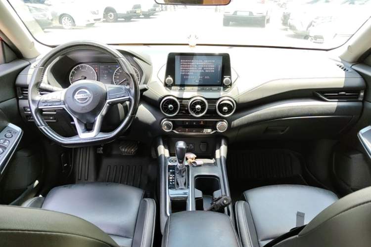 Used Nissan Sylphy 2020 1.6L XL CVT Enjoyment Edition Center Console