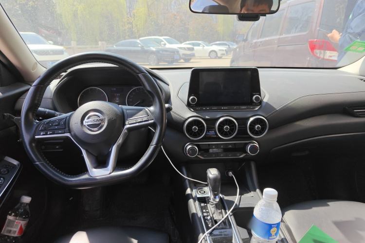 Used Nissan Sylphy 2020 1.6L XL CVT Enjoyment Edition Center Console