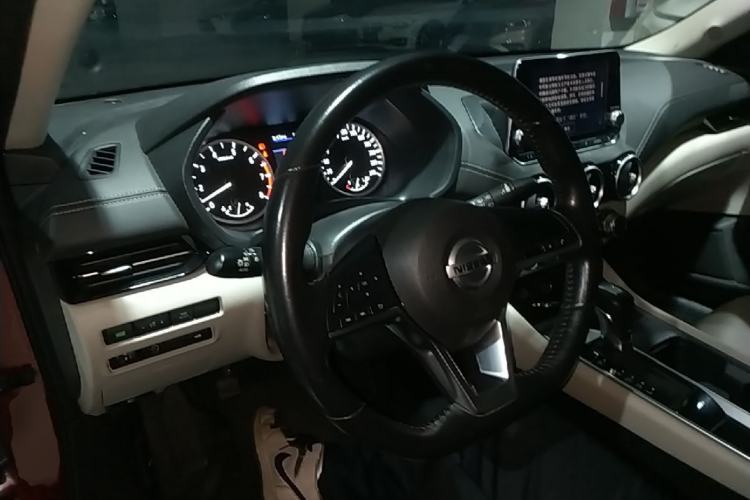 Used Nissan Sylphy 2020 1.6L XL CVT Enjoyment Edition Center Console