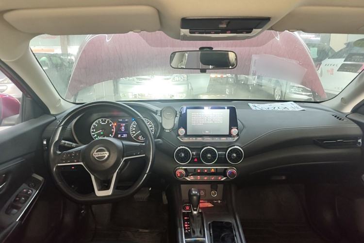 Used Nissan Sylphy 2020 1.6L XL CVT Enjoyment Edition Center Console