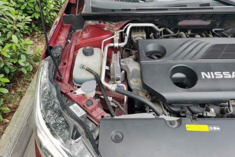 Used Nissan Sylphy 2020 1.6L XL CVT Enjoyment Edition Engine Bay Right