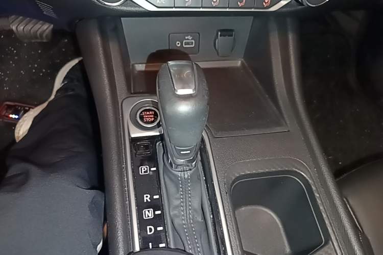 Used Nissan Sylphy 2020 1.6L XL CVT Enjoyment Edition Gear Lever