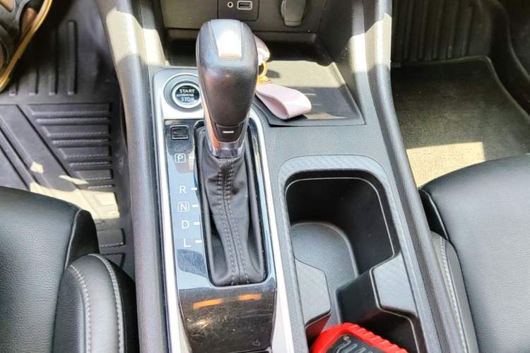 Used Nissan Sylphy 2020 1.6L XL CVT Enjoyment Edition Gear Lever