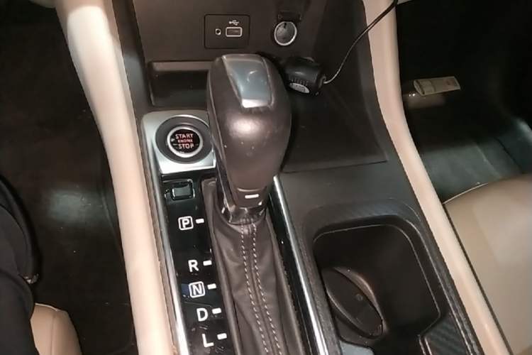 Used Nissan Sylphy 2020 1.6L XL CVT Enjoyment Edition Gear Lever