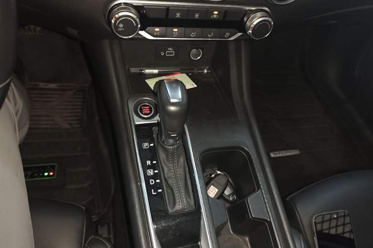 Used Nissan Sylphy 2020 1.6L XL CVT Enjoyment Edition Gear Lever