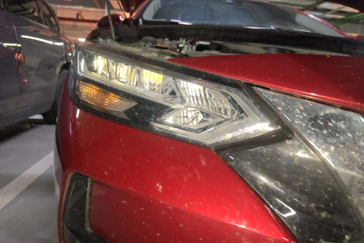 Used Nissan Sylphy 2020 1.6L XL CVT Enjoyment Edition Right Front Headlight
