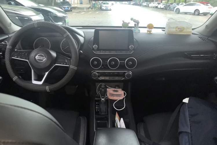 Used Nissan Sylphy 2020 1.6L XL CVT Enjoyment Edition Center Console