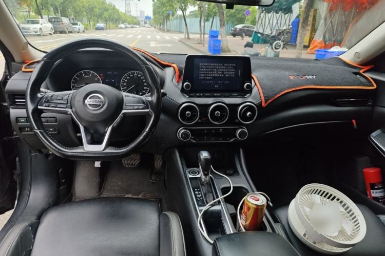 Used Nissan Sylphy 2020 Revised Version 1.6L XL CVT Smart Enjoyment Edition Center Console