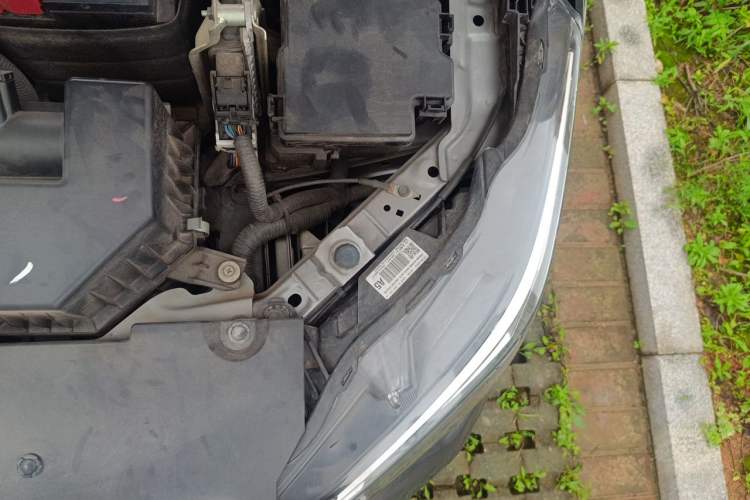 Used Nissan Sylphy 2020 1.6L XL CVT Enjoyment Edition Engine Bay Left